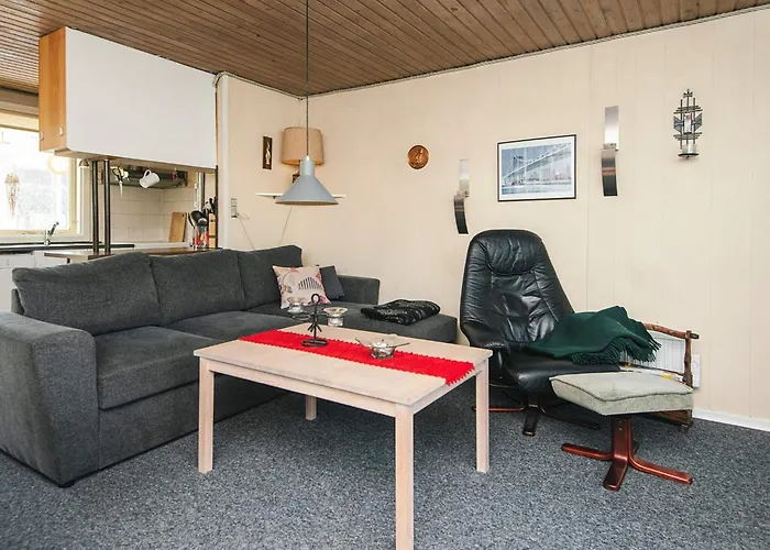 4 Person In Tatil Evi